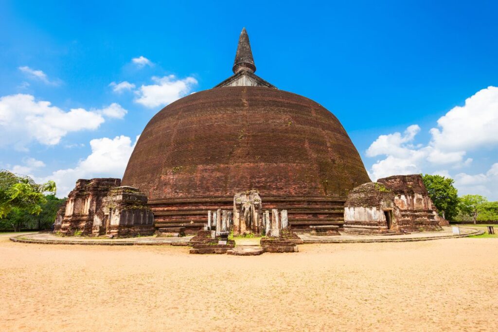 Rankoth Vihara, Polonnaruwa, Sri Lanka